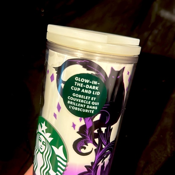 Starbucks Halloween 2021 Glow In The Dark Tumbler Limited Edition- Never Used - Picture 2 of 3